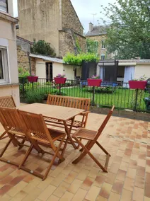 ”Chez Anna” apartment near the city center - Image 3