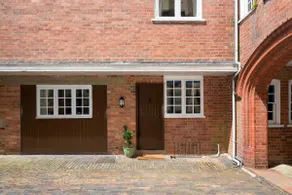 Gardener’s Cottage, Henley Hall, Perfect location - Image 4