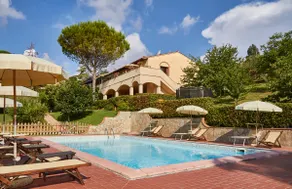 Apartment with hill view and pool - Image 2