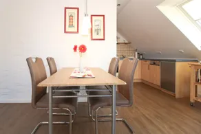 Modernized apartment (upper floor, 2 people + dog) - Image 5