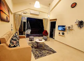 ‘The Mountain Majesty’: cozy 1 bhk apartment - Image 4