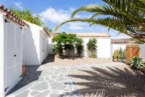 Rural House, Smuk beliggenhed, gratis wifi, gratis satellit-tv, solrig terrasse - Image 5