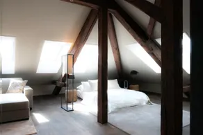 Airhome Limmatquai River View Apartment - Image 3