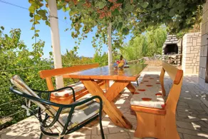 Apartment for 4 with fantastic view - Image 3