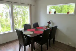 Cozy Apartment between sea and mountains - Image 5