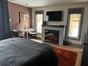 The Saint Marie Suite - Image 2