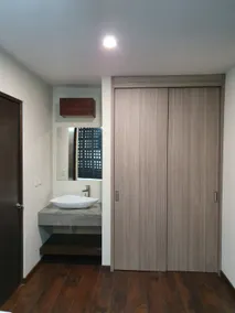 Independent luxury apartment good location - Image 3