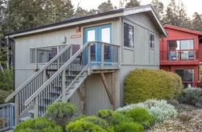 Humboldt Cottage :: Ocean + Garden Views - Image 3