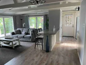 Water View Apartment in Historic Bristol, RI - Image 3