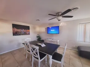 Very Spacious House in Fabulous Las Vegas - Image 3