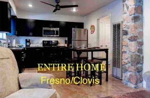 ENTIRE Fresno/Clovis - Poolside suite - Image 3