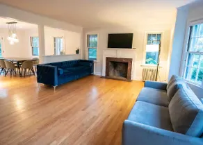 Luxe Burlington Getaway Home - Image 3