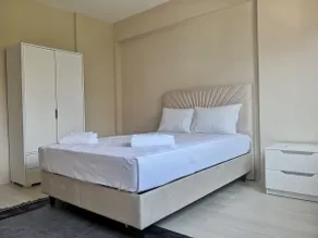 Apartment - Close to Airport - Image 5