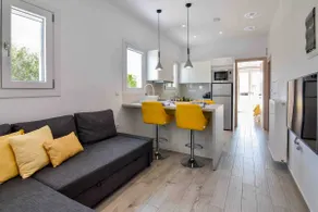 White Rock ☆ Tsigrado Suite - Image 5