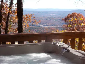 Cabin with Amazing View and Hot Tub on Lookout Mtn - Image 2