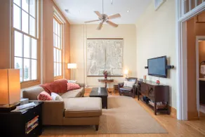 Historic Suite - Image 4