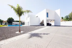 Independent villa with an immense heated pool! - Image 5