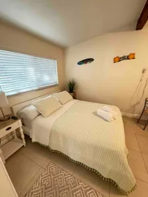 Quiet private room w/bath.4 min dr to beach - Image 4
