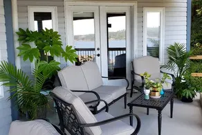 Island House @ Honeymoon Bay -  Lower Level - Image 2