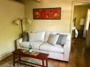 Tranquil Hillside Guest House - Image 2