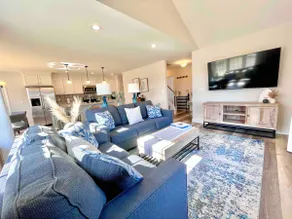 Cheerful 4 bedroom w/ game room, gym and free parking - Image 4