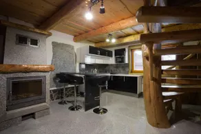 Privat Kamzik Log Cabin - Image 3
