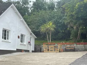 Oak Tree Cottage - Image 2