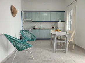 Sofia Apartments (blue) - Image 4