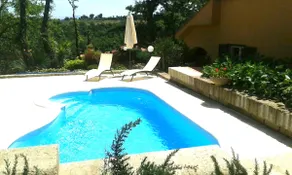 Schöne Villa mit Pool - Image 2