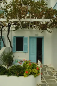 Paros Carmel studio-apartment - Image 3