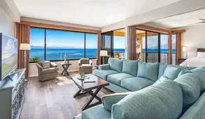 Panoramic Views right on a Sandy Swimmable Beach - Image 2