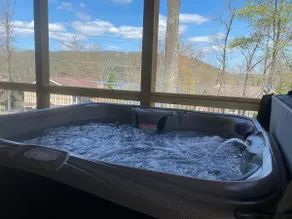 That Special Place (lake view, hot tub 4 bedroom) - Image 2