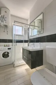 Ancora Center Apartment - Image 5
