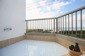 Limited to one group per day! All rooms have ocean views and the sunset from the open-air bath is amazing! Up to 16 people/unattended hotel - Image 3