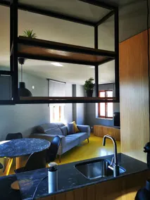 Studio mellow yellow - Isabel do Couto charming house - Image 4