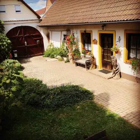 Vacation home Karin - Image 2
