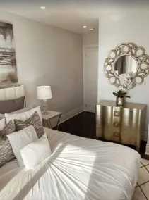 Beachfront beauty in Crystal Beach - Image 4