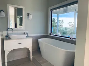 Mountain top home with spectacular views - Image 3