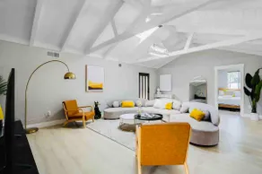 🌆NEW ModErn-LuxuRy Home🏘🌉 Prime Location! - Image 2