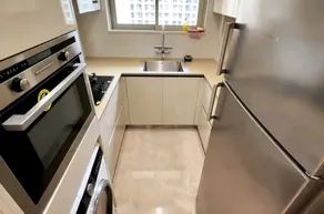 1 BHK apartment in powai - Image 4