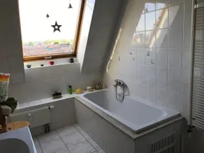 Top floor apartment with rooftop terrace - Image 3