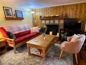 Super Host Cozy Cottage, A Sparkling 5 Star Gem! - Image 5