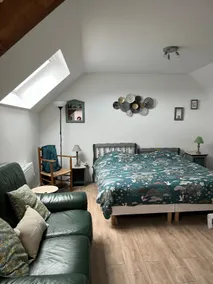 Escourgeon farm studio - Image 4