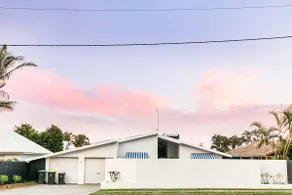 Caba Palms Beach House - Image 2