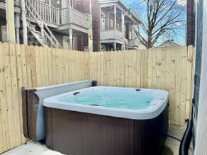 Modern Apt. w/ Hot Tub and Balcony | Sleeps 8 - Image 2