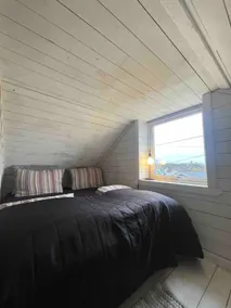 Beautiful guesthouse with jacuzzi - Image 4