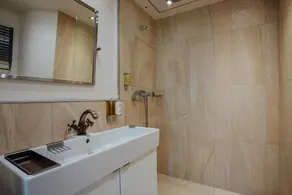 1 bedroom apartment 3 - Image 4