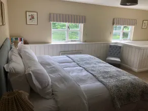 The Old Mill House, Bradfield St George - Image 3