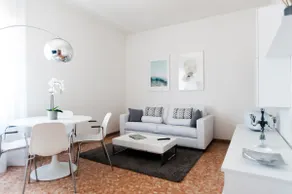 Fly by Suites Pescara - Image 2