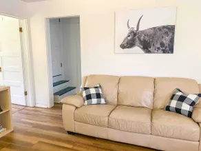 Value 1BR | Whole House + Yard | Walk & Hike Base - Image 3